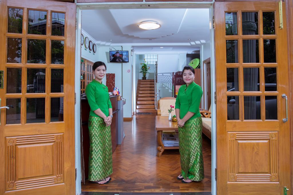 Great Feel Hotel Янгон Экстерьер фото