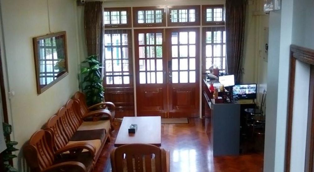 Great Feel Hotel Янгон Экстерьер фото