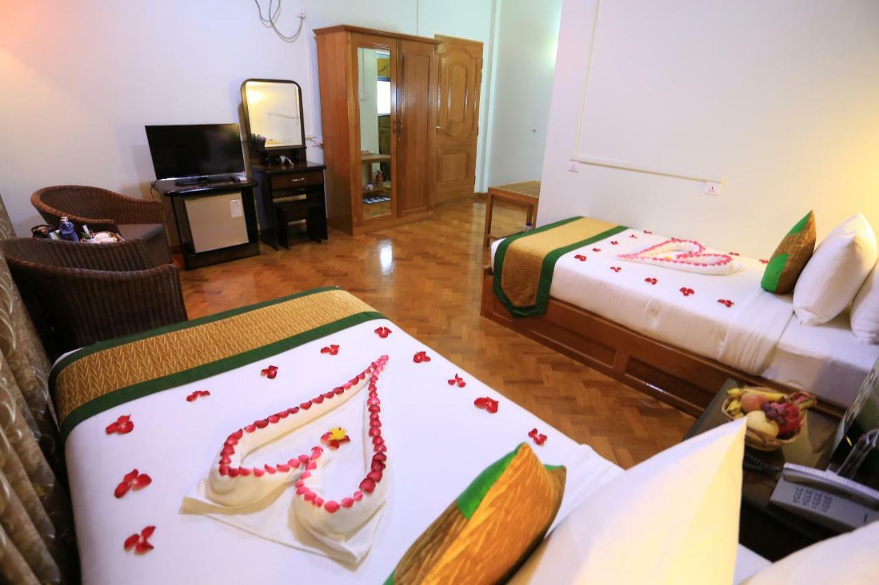 Great Feel Hotel Янгон Экстерьер фото